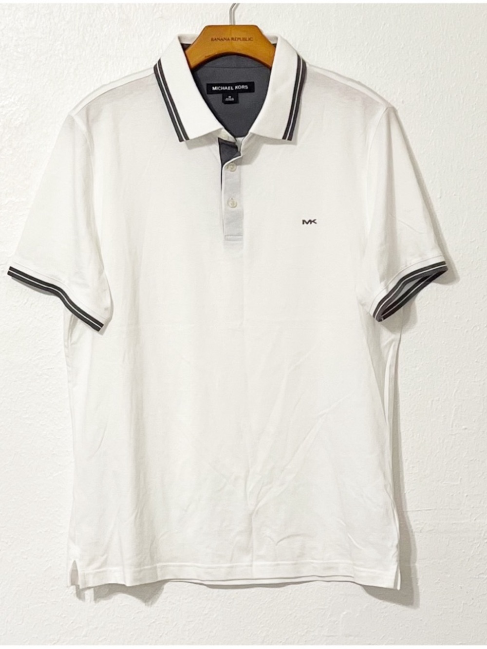 Michael Kors White Short-Sleeve Polo Shirt with Contrast Trim Business Casual